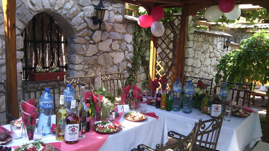 Family Hotel Bunara Brestnik Εξωτερικό φωτογραφία