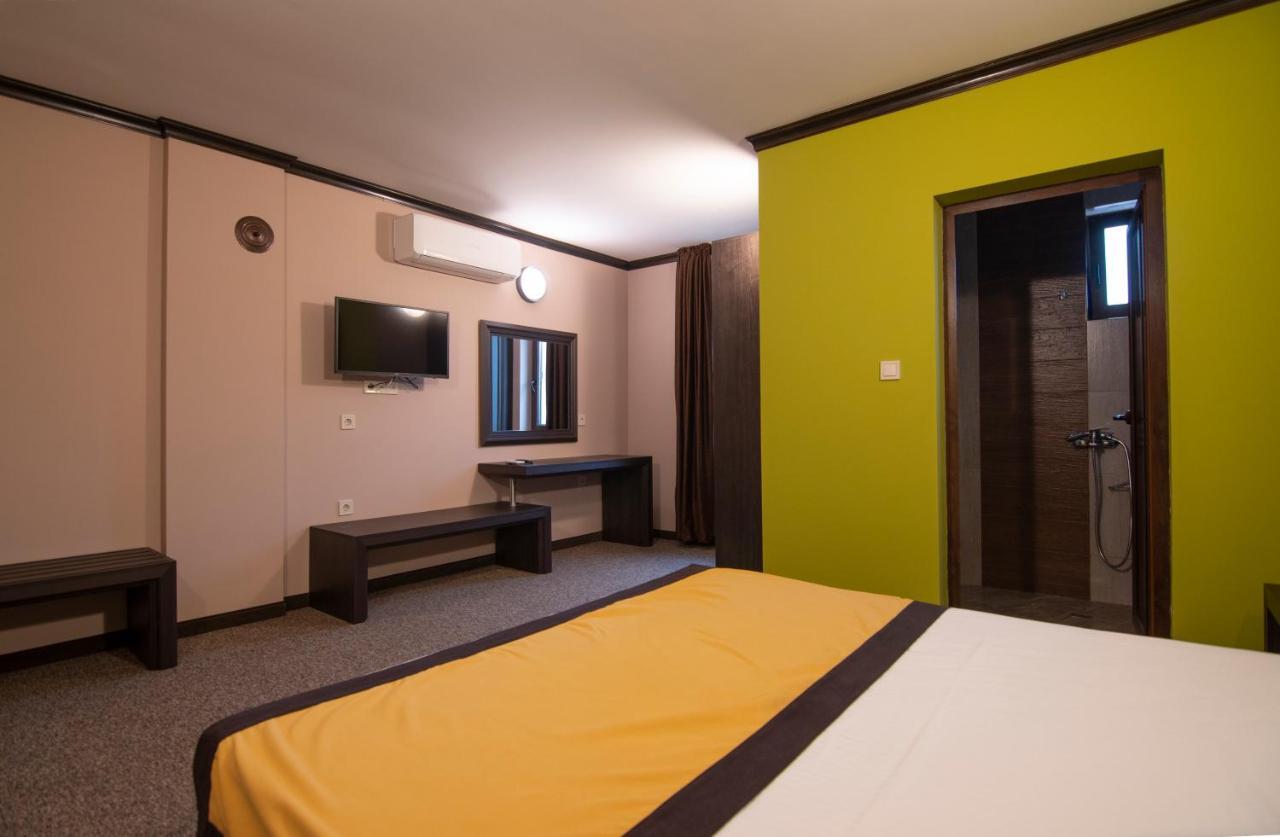 Family Hotel Bunara Brestnik Εξωτερικό φωτογραφία