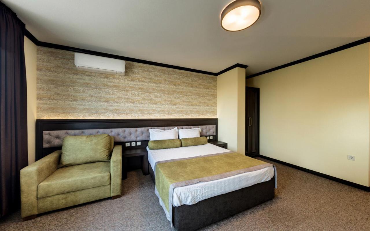 Family Hotel Bunara Brestnik Εξωτερικό φωτογραφία