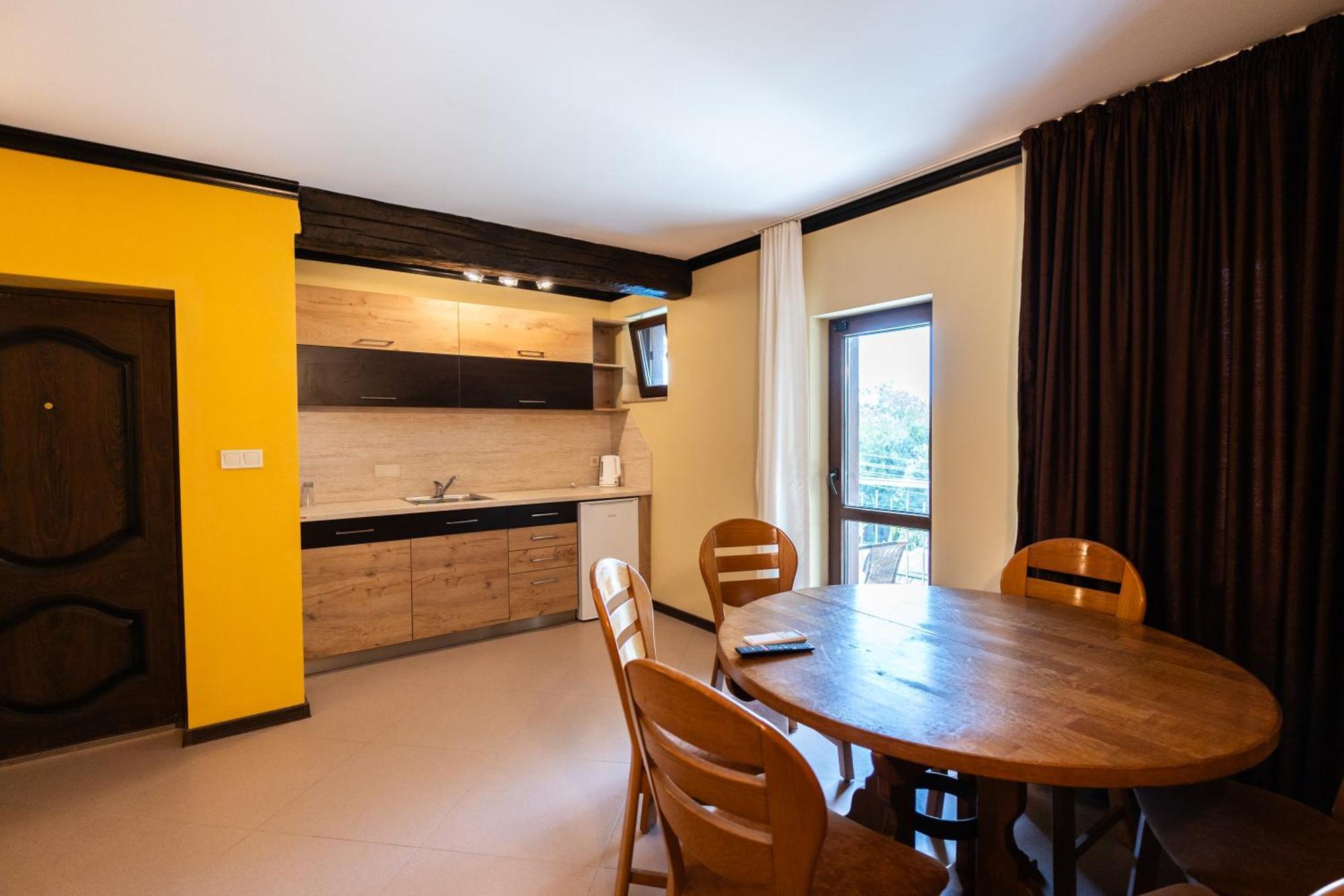 Family Hotel Bunara Brestnik Εξωτερικό φωτογραφία