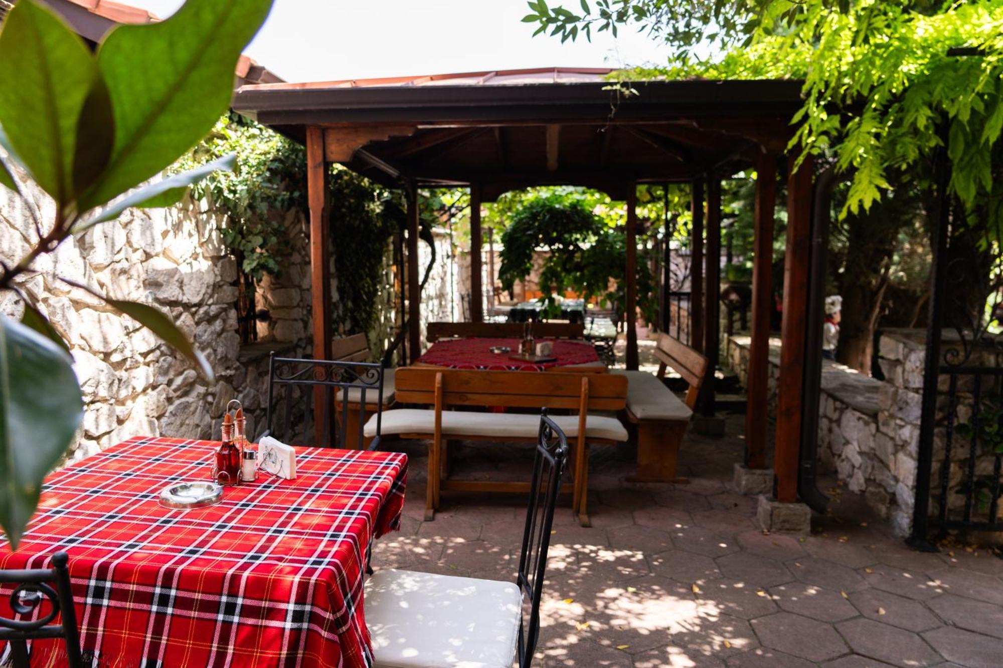Family Hotel Bunara Brestnik Εξωτερικό φωτογραφία