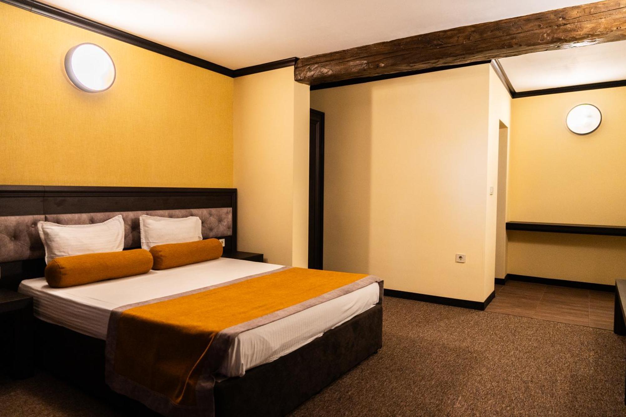 Family Hotel Bunara Brestnik Εξωτερικό φωτογραφία