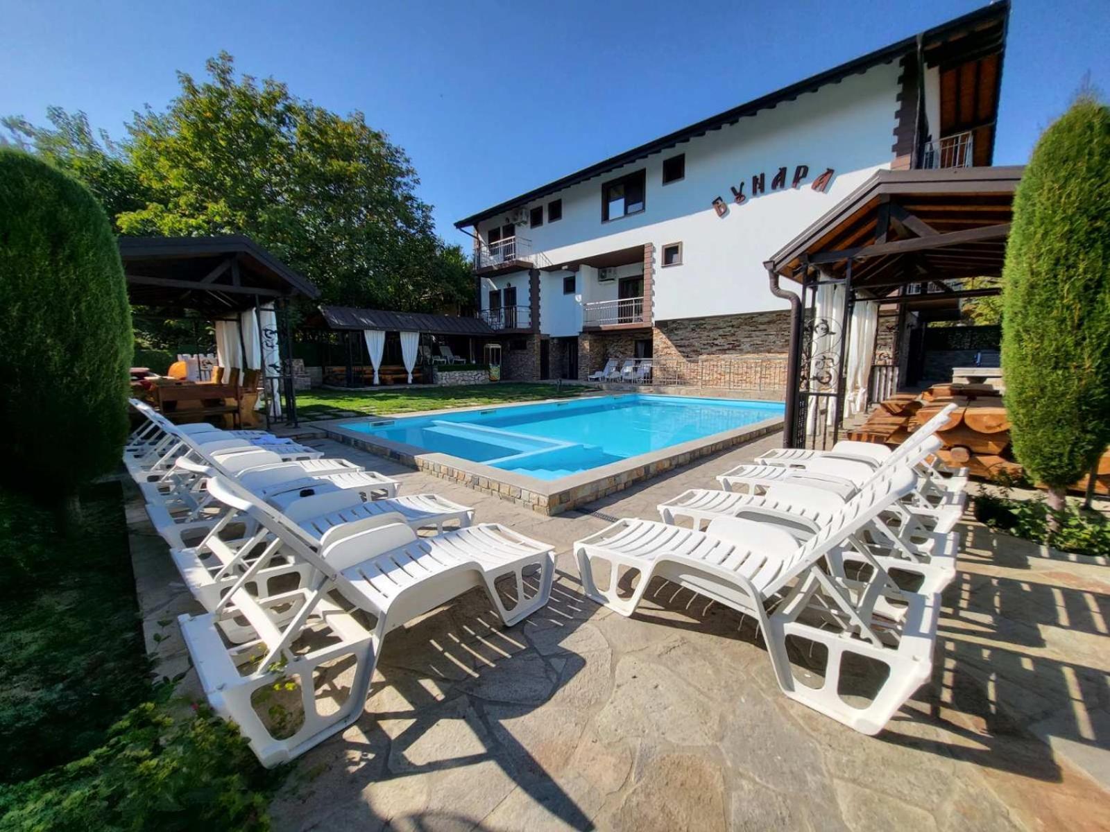 Family Hotel Bunara Brestnik Εξωτερικό φωτογραφία