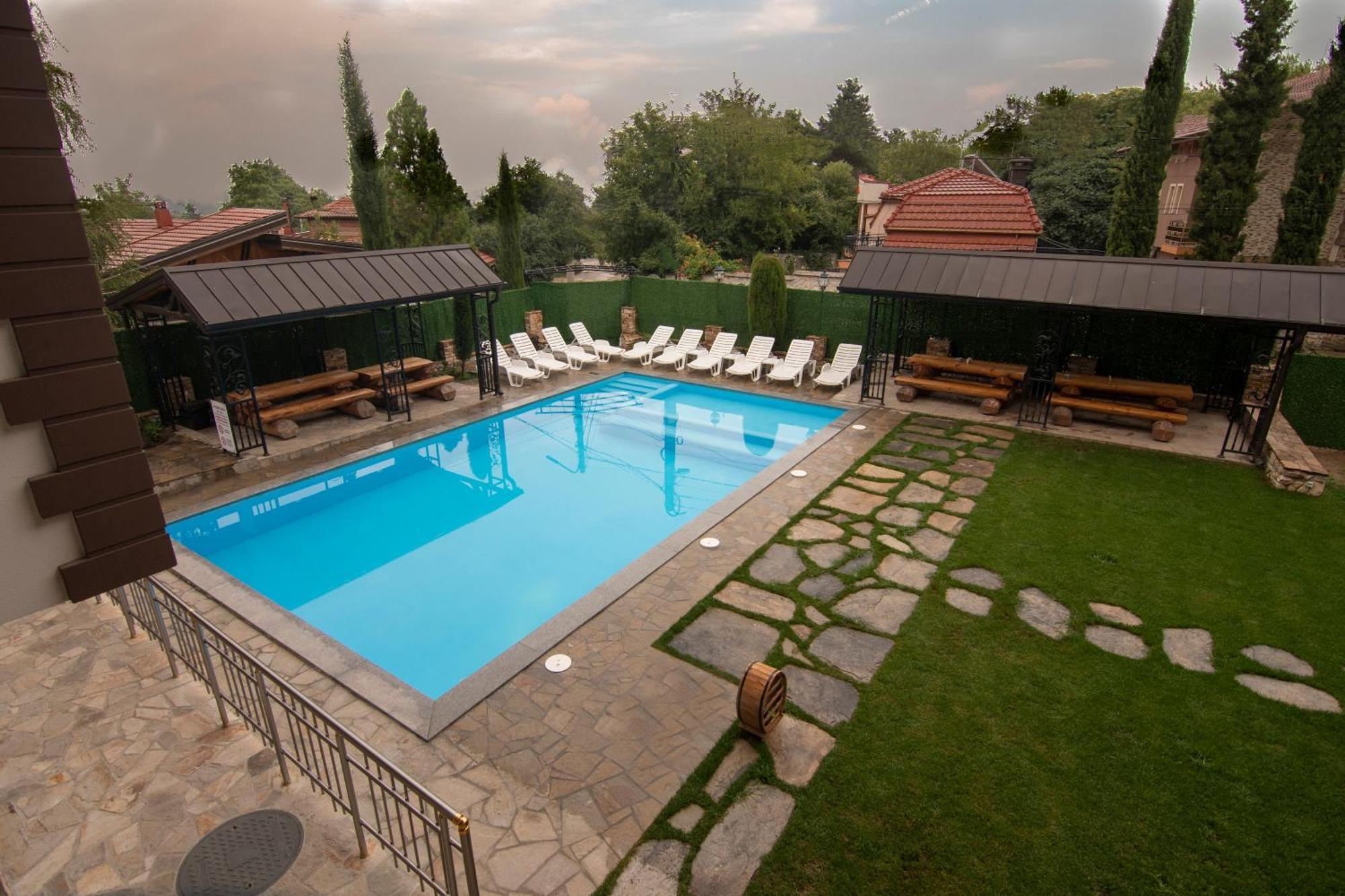 Family Hotel Bunara Brestnik Εξωτερικό φωτογραφία