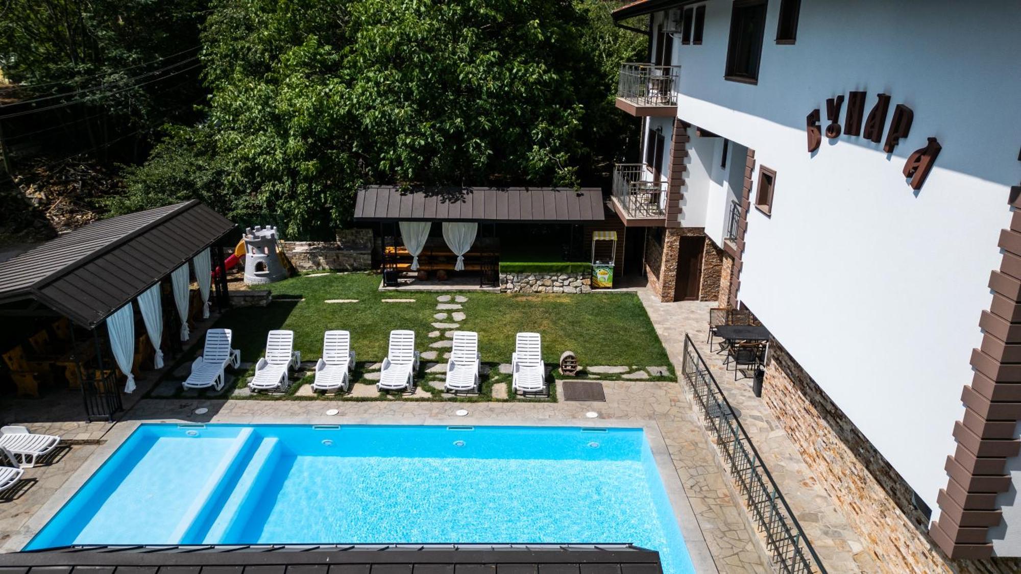 Family Hotel Bunara Brestnik Εξωτερικό φωτογραφία