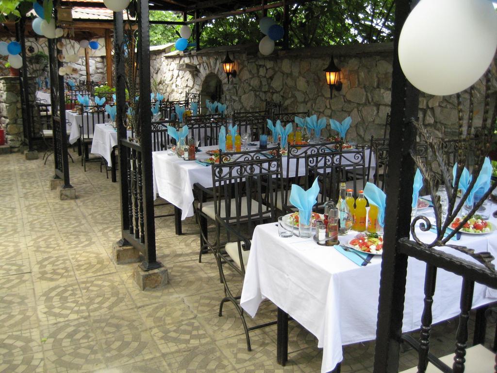 Family Hotel Bunara Brestnik Εξωτερικό φωτογραφία